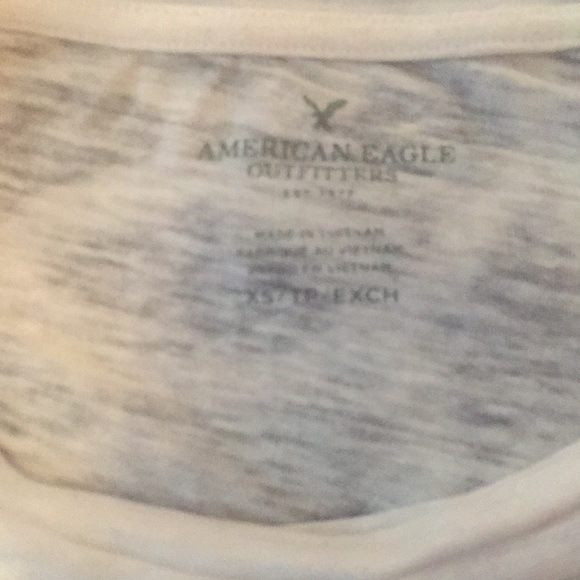 American Eagle crop top - Picture 2 of 3